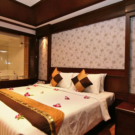 Rayaburi Hotel, Patong-2