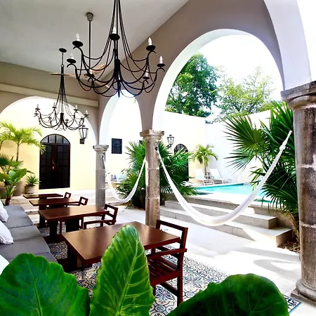 The Diplomat Boutique Hotel-3