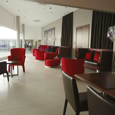 Regency Way Montevideo Hotel-2