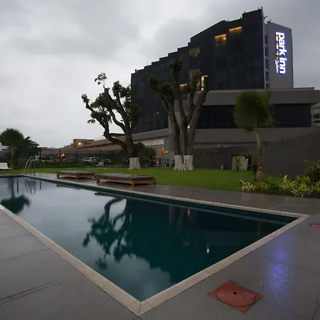 Park Inn By Radisson Libreville-3
