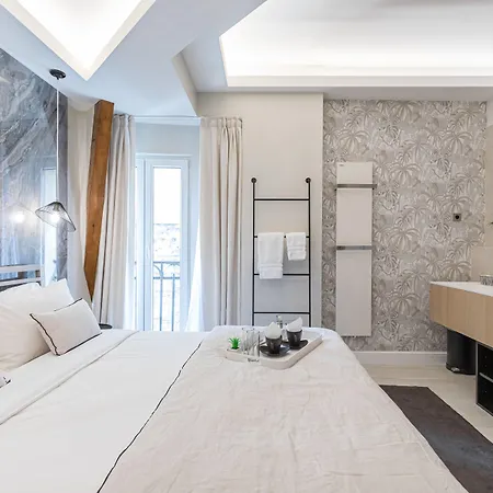 Le Dortoir Boutique Suites-2