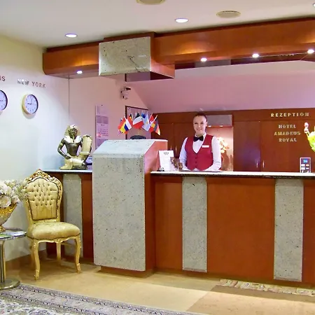 Hotel Amadeus ROYAL Berlin-3