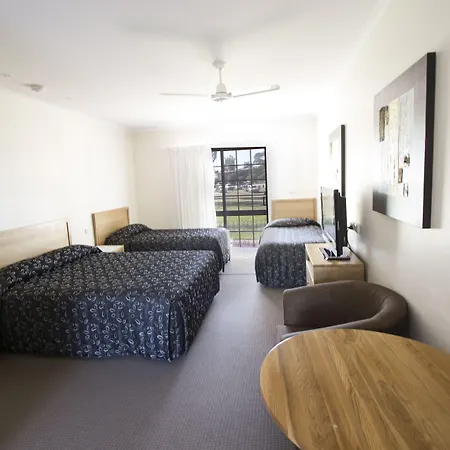 Tocumwal Golf Resort-2