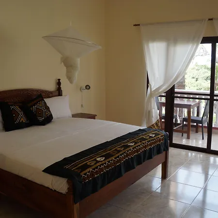 Lemon Creek Hotel Resort-2