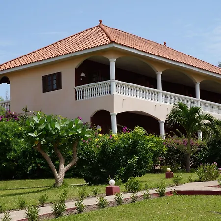 Lemon Creek Hotel Resort-3