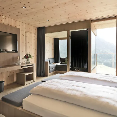 Gradonna Mountain Resort Chalets & Hotel-2