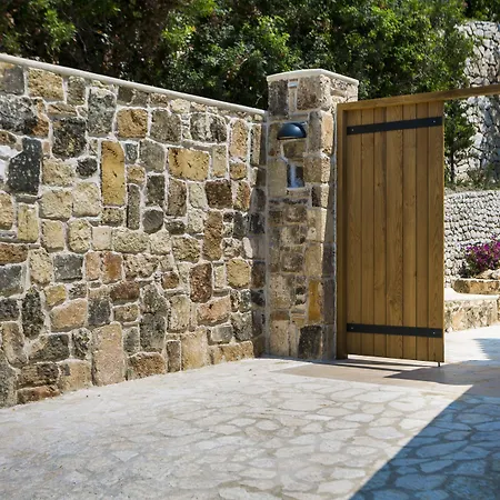 F Zeen Kefalonia (Adults Only)-3