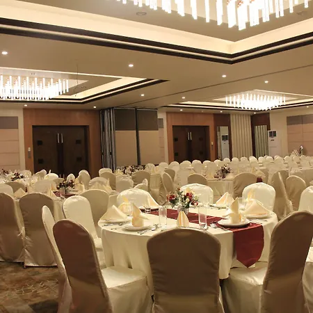 Savannah Resort Hotel-3
