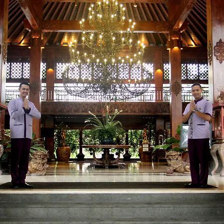 Laras Asri Resort & Spa-3