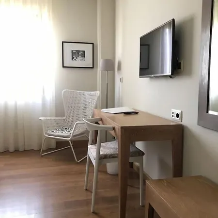 Hotel Entredos-3