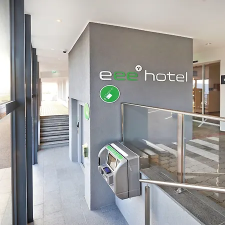 Eee Hotel Marchtrenk-3