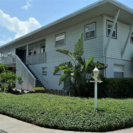Hontoon Landing Resort & Marina-3