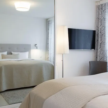 Hotel Six-2