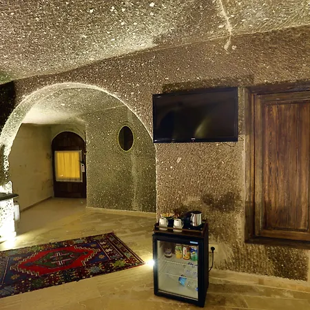 Hidden Cave Hotel-3