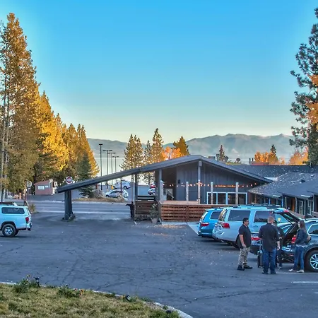 Basecamp Tahoe City-3