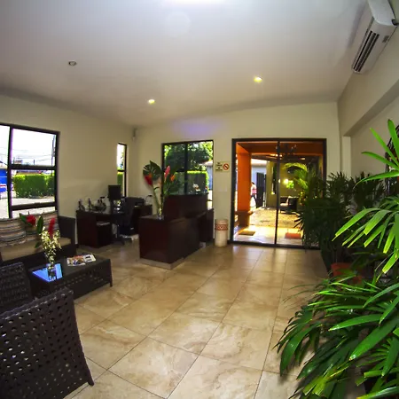 Hotel Boutique Iguana Verde-3