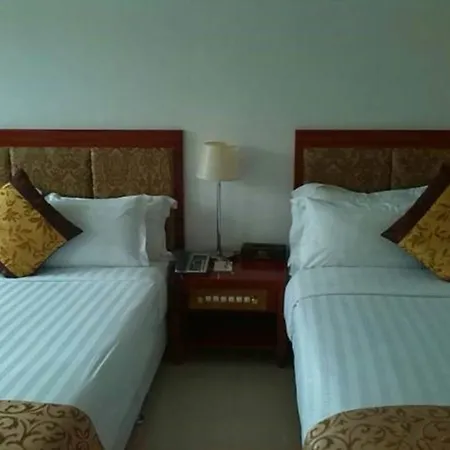 Emerald Hotel & Restaurant-3