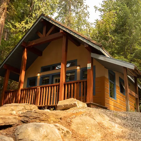 Halcyon Hot Springs Resort-2