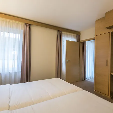 Hotel Bon Repos-3