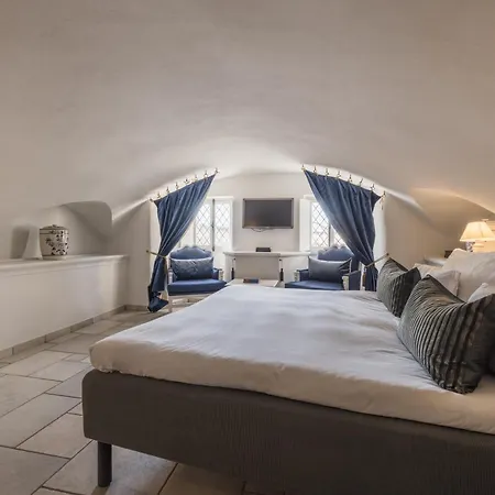 Chateau Le Cagnard-3