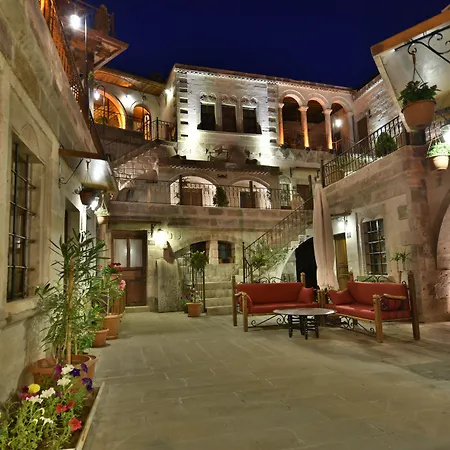 Harman Cave Hotel-2