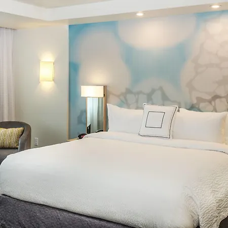 Courtyard By Marriott Somerset-3