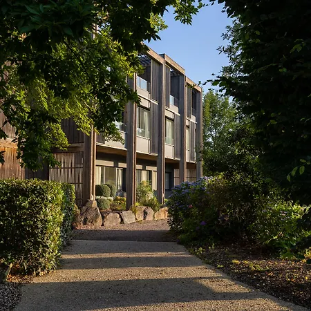 Best Western Plus Le Roi Arthur Hotel & Spa-2