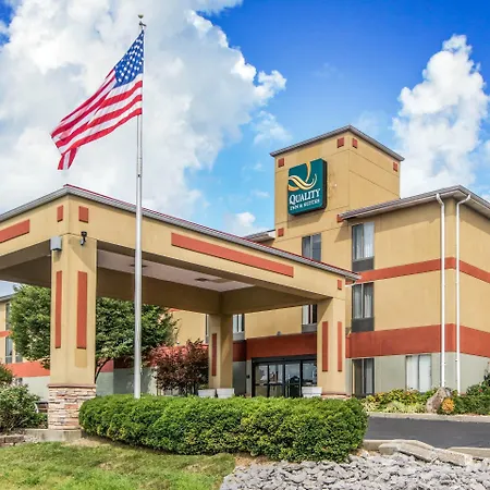Quality Inn & Suites Lawrenceburg-3