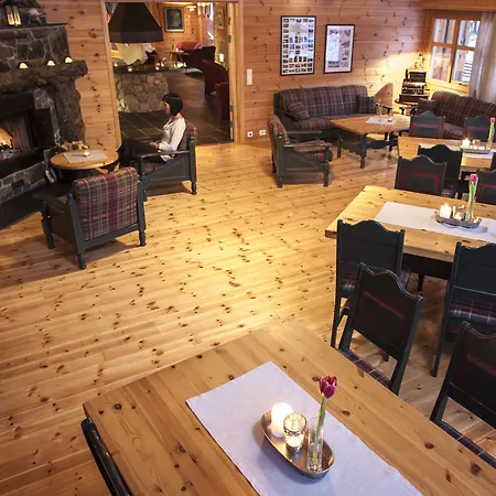 Sorrisniva Igloo Hotel-2