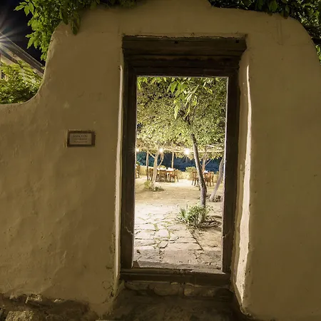 Serena Shigar Fort-2