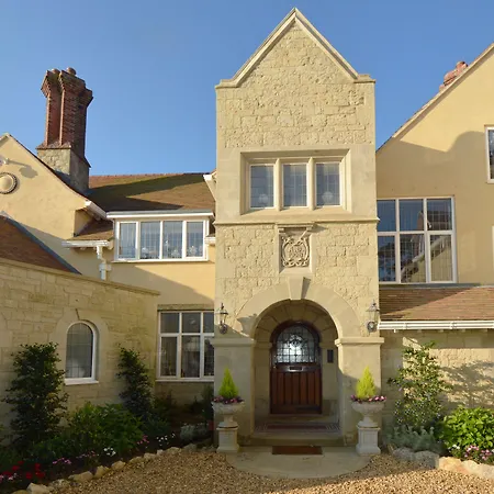 Haven Hall Hotel-2