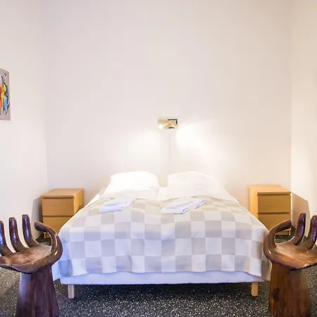 Hoefn Inn Guesthouse-3