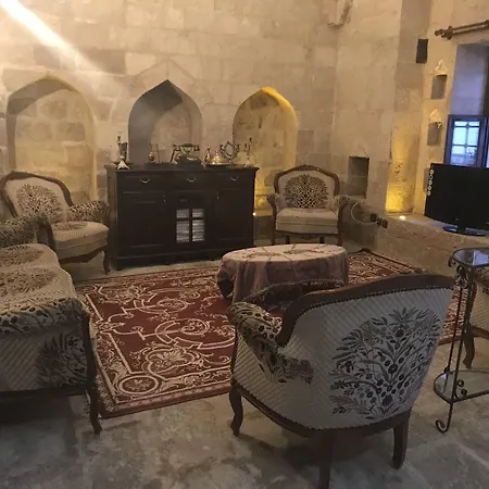 Kasr-I Abbas Hotel-2