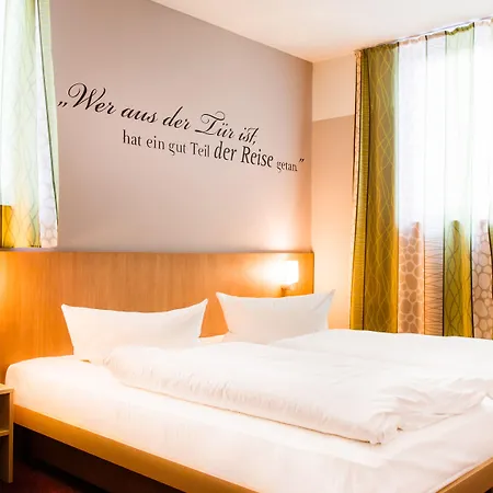 Hotel Mainstation-2