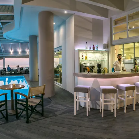 Swell Boutique Hotel-3