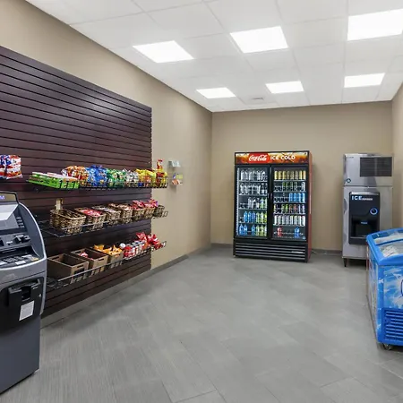 Best Western Plus Williston Hotel & Suites-3