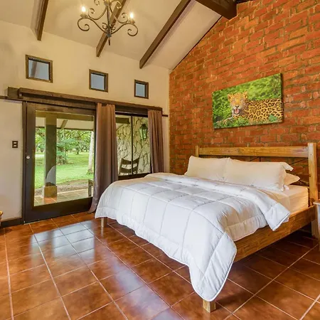 Hacienda La Pacifica Eco-Lodge-3