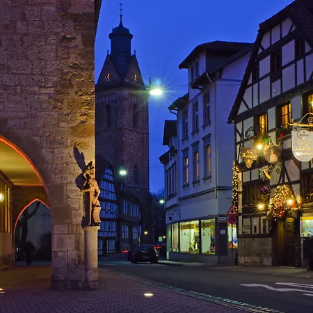 Hotel Goldflair Am Rathaus-2