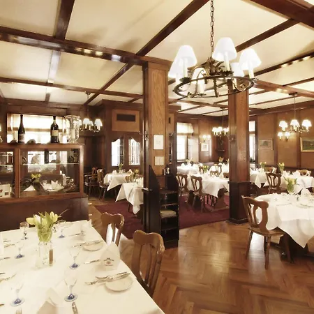 Hotel Schwarzwaelder Hof-2