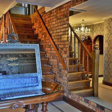 Stirling Manor Boutique Guest House-3