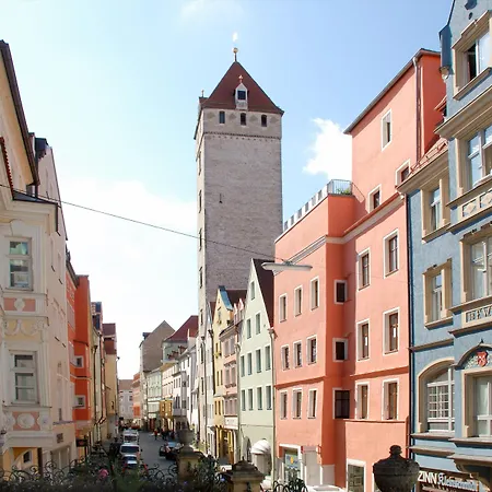 Hotel Orphee - Grosses Haus-3