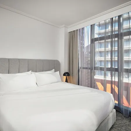 Meriton Suites Pitt Street, Sydney-2