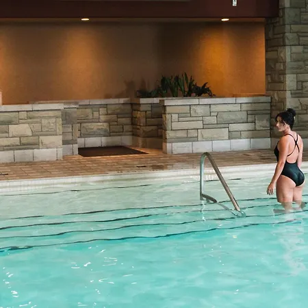 Doubletree Fallsview Resort & Spa By Hilton - Niagara Falls-2