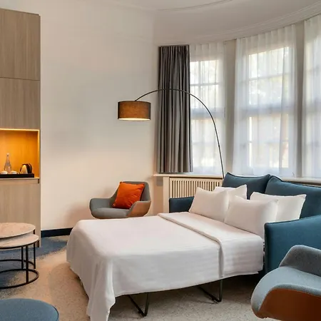 Courtyard By Marriott Bremen-3