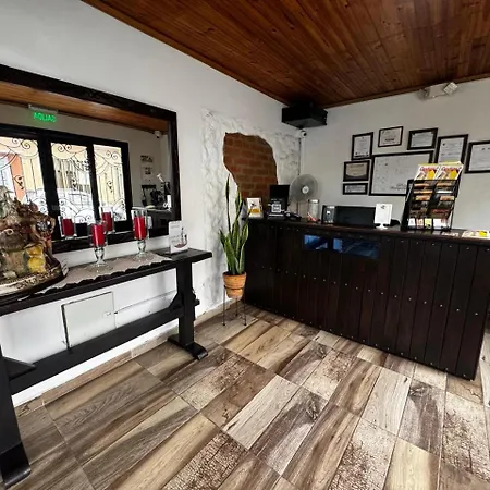 Hotel Boutique Colonial Cartago-2