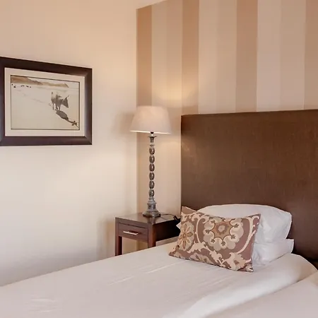 The Kelway Hotel-2