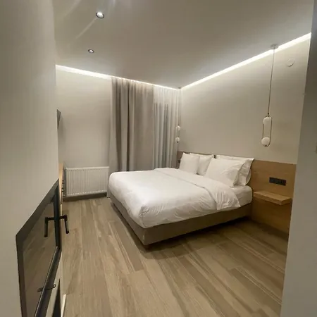 Tasia Mountain Hotel-2