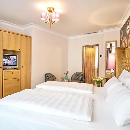 Classic Hotel Harmonie-3