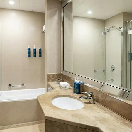 Four Points By Sheraton Sheikh Zayed Road-3