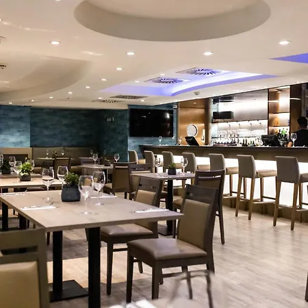 The Royal Yacht-2